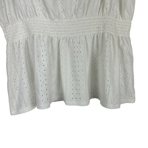 Cato Womens Eyelet Peplum Top Short Sleeve V Neck White 18-20W Lightweight Knit - Picture 2 of 6